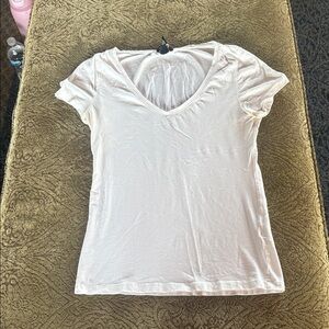 H&M Classic White V-Neck